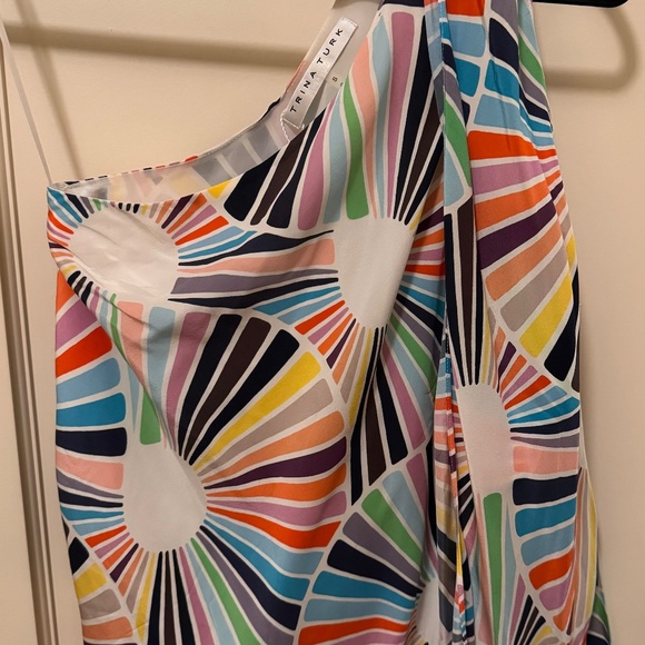 Trina Turk 100% Ezmerelda Silk One Shoulder Top - Picture 5 of 9